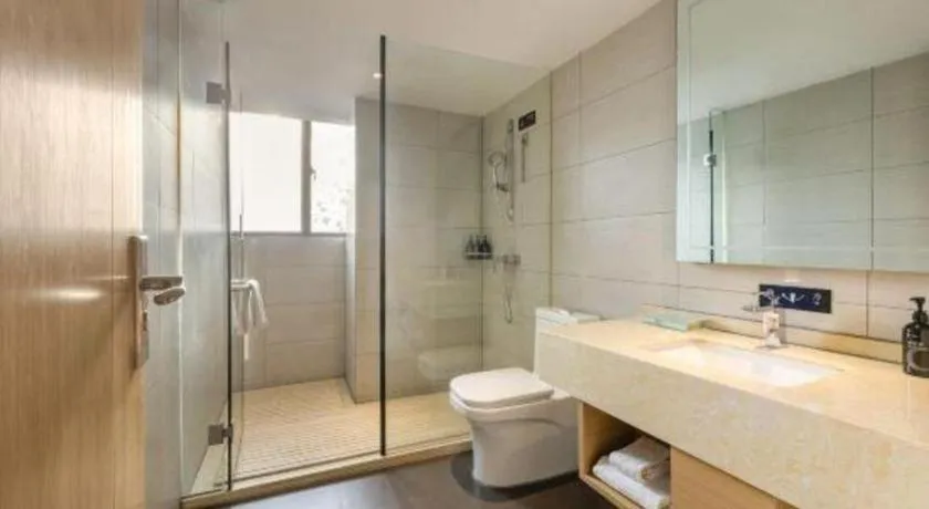 City Comfort Inn Liuzhou Wuxing Walking Street Zhonghuan Tower