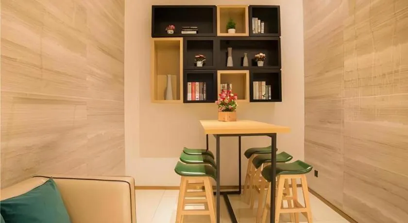 City Comfort Inn Liuzhou Wuxing Walking Street Zhonghuan Tower