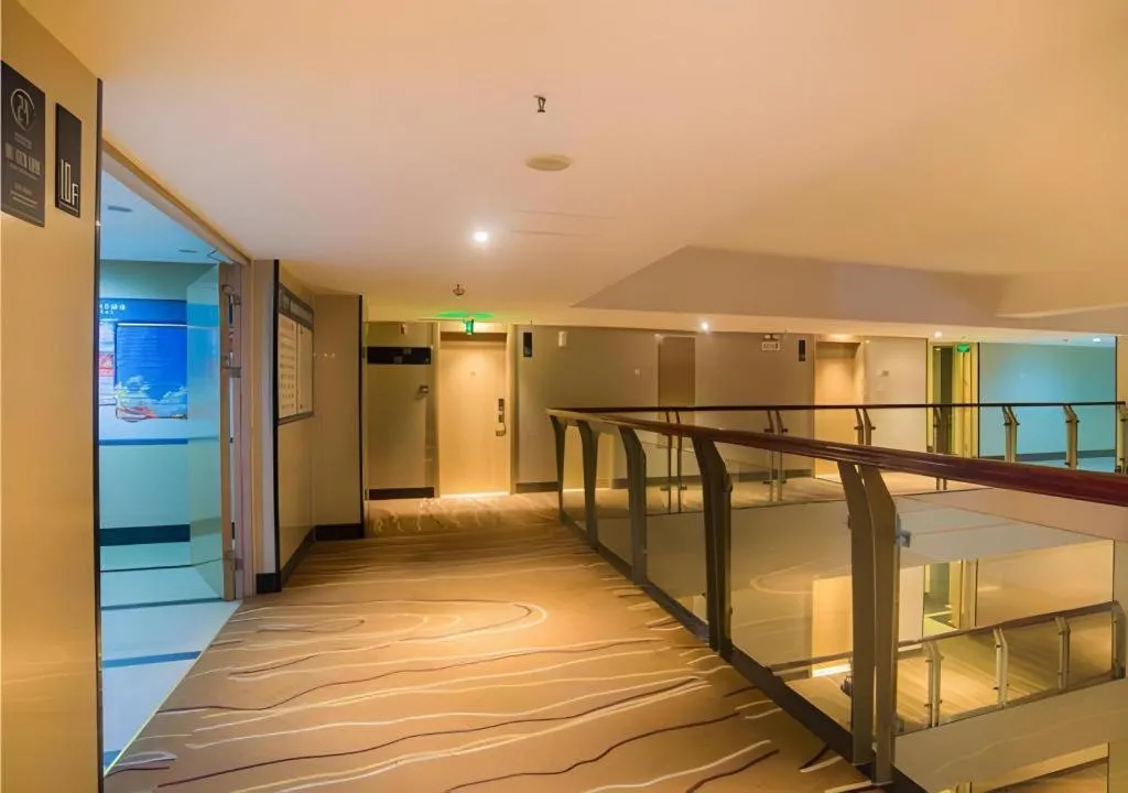 City Comfort Inn Liuzhou Wuxing Walking Street Zhonghuan Tower