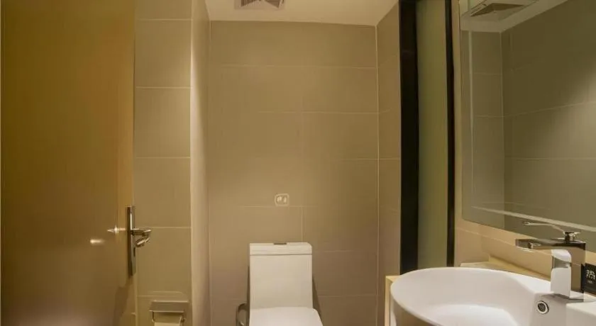 City Comfort Inn Liuzhou Wuxing Walking Street Zhonghuan Tower