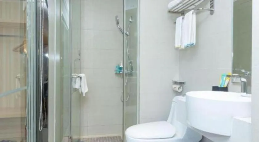 City Comfort Inn Baise Jingxi Caifu Plaza