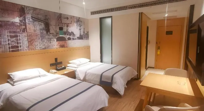 Bed in City Comfort Inn Xiaogan Xiaochang Bus Passenger Station