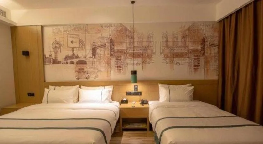 Bed in City Comfort Inn Jinzhou Bohai University Wanda Plaza