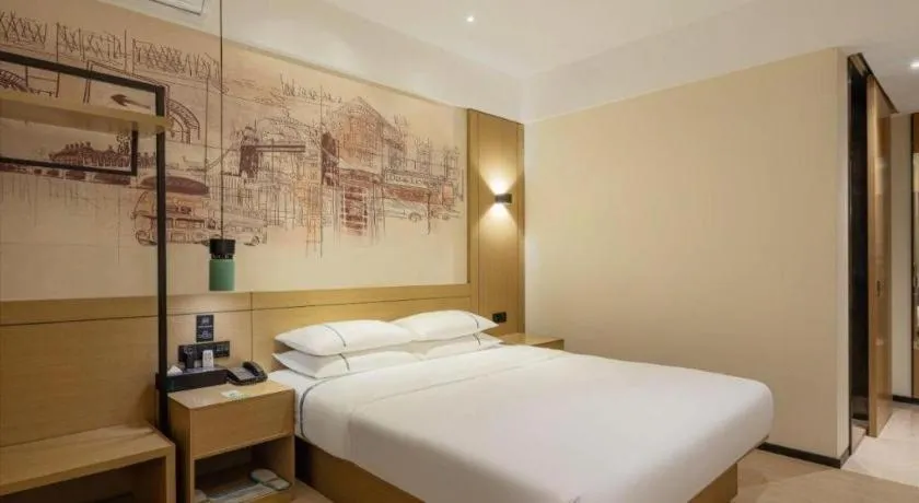 Bed in City Comfort Inn Jinzhou Bohai University Wanda Plaza