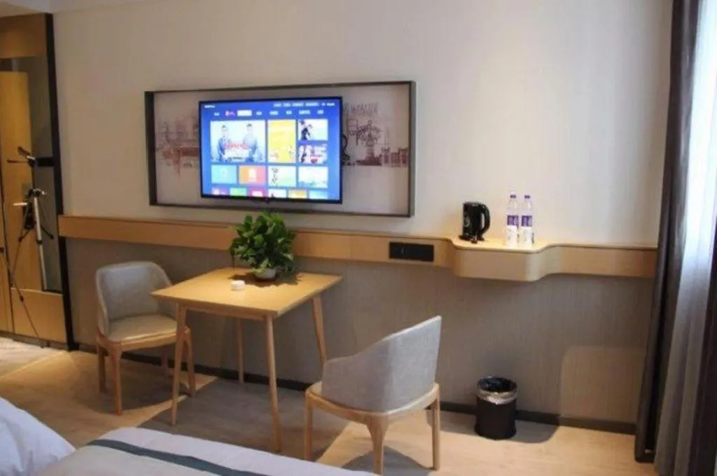 Bed in City Comfort Inn Jinzhou Bohai University Wanda Plaza