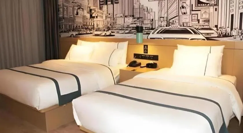 Bed in City Comfort Inn Jinzhou Bohai University Wanda Plaza