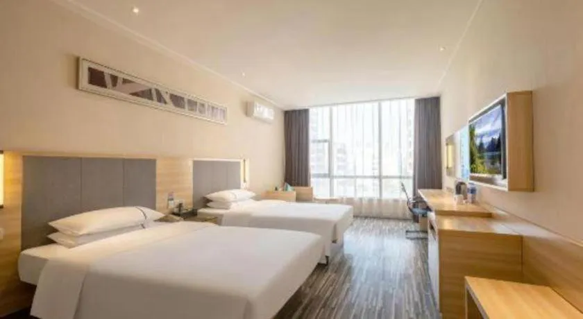 Bed in City Comfort Inn Zhanjiang South Railway Station