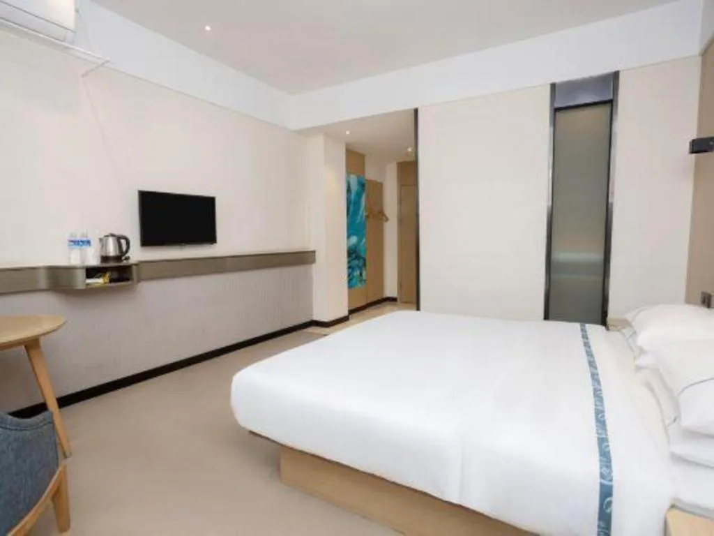 Bed in City Comfort Inn Huanggang Luotian Yishui Waitan