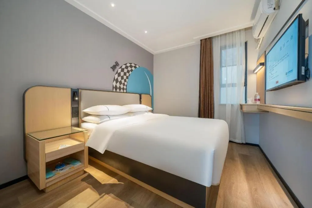 Bed in City Comfort Inn Nanning East Railway Station