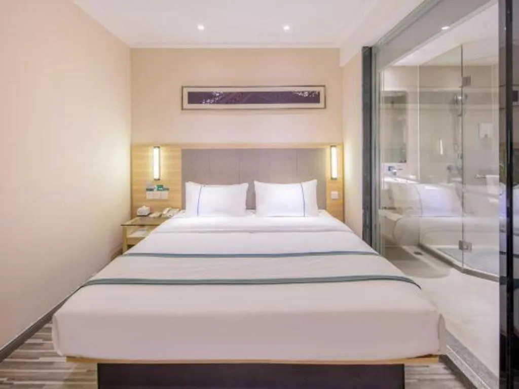 Bed in City Comfort Inn Nanning Railway East Station Langdong Bus Station