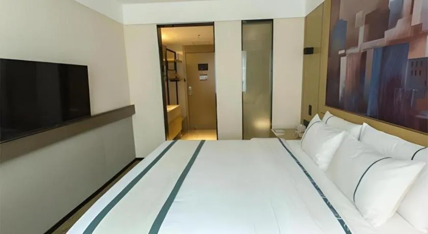 Bed in City Comfort Inn Guigang Hecheng Wanda Plaza