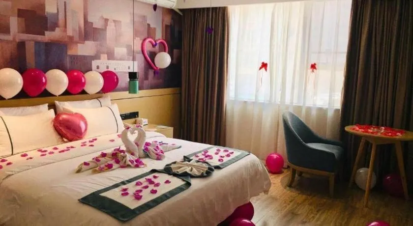 Bed in City Comfort Inn Guigang Hecheng Wanda Plaza