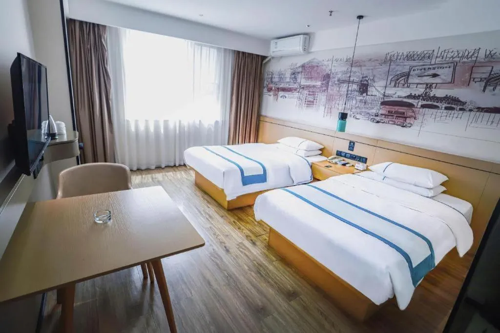 Bed in City Comfort Inn Guigang Hecheng Wanda Plaza