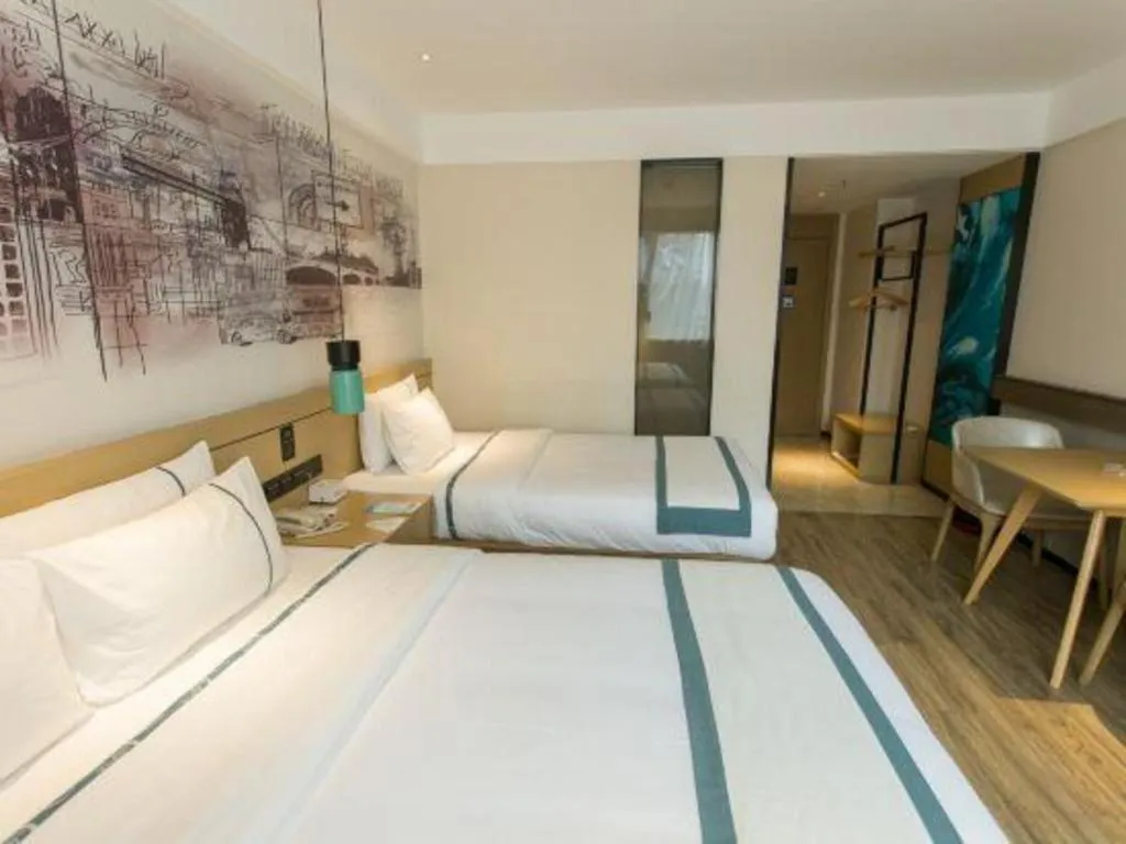 Bed in City Comfort Inn Guigang Hecheng Wanda Plaza