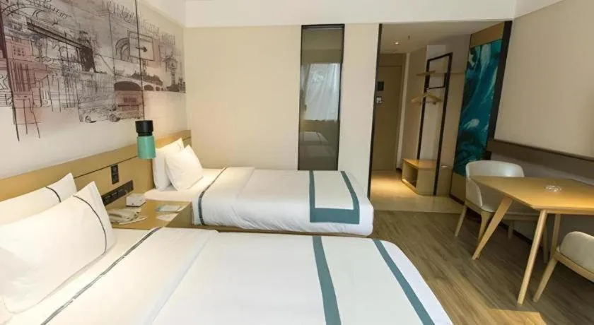 Bed in City Comfort Inn Guigang Hecheng Wanda Plaza