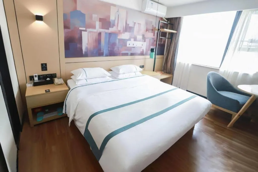 Bed in City Comfort Inn Guigang Hecheng Wanda Plaza