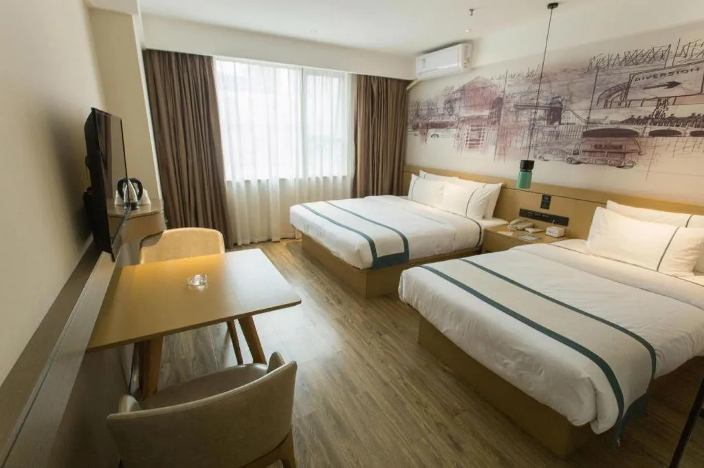 Bed in City Comfort Inn Guigang Hecheng Wanda Plaza