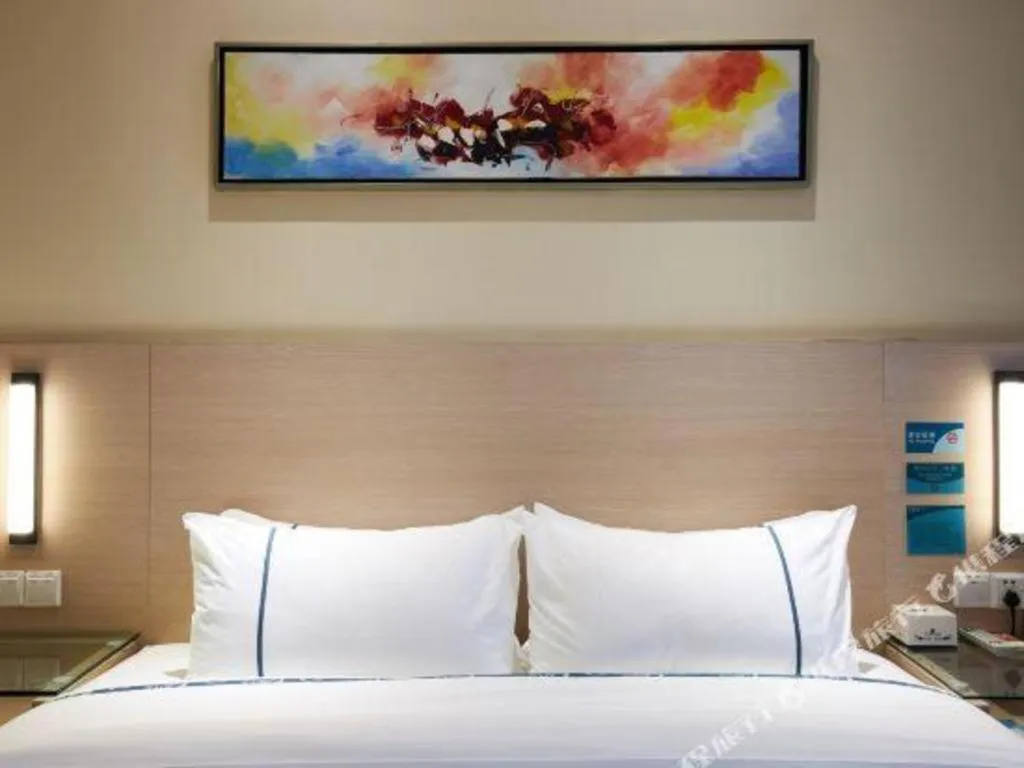 Bed in City Comfort Inn Liuzhou Baisha Bus Station Shengli Barbecue City