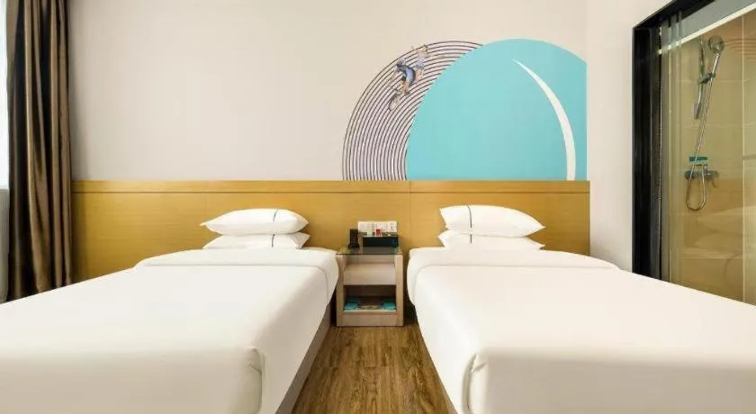 Bed in City Comfort Inn Liuzhou Baisha Bus Station Shengli Barbecue City