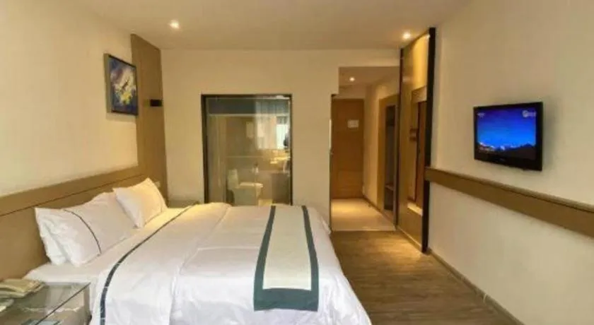 Bed in City Comfort Inn Liuzhou Baisha Bus Station Shengli Barbecue City