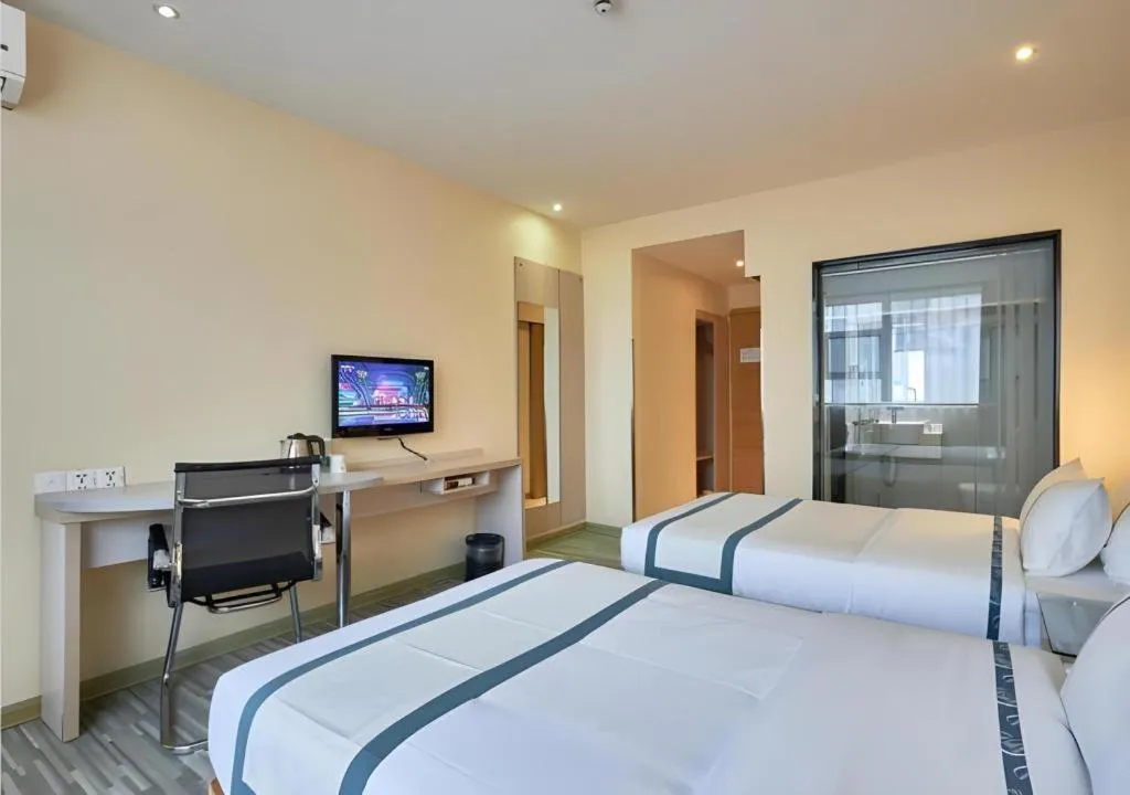 Bed in City Comfort Inn Liuzhou Baisha Bus Station Shengli Barbecue City