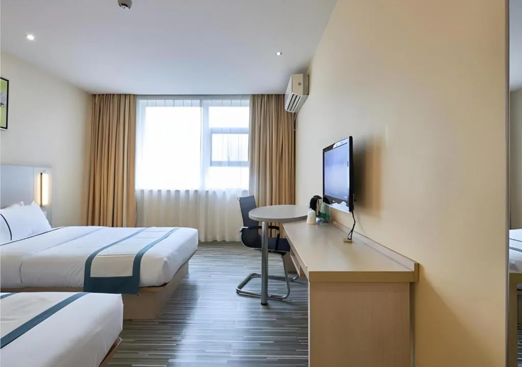 Bed in City Comfort Inn Liuzhou Baisha Bus Station Shengli Barbecue City