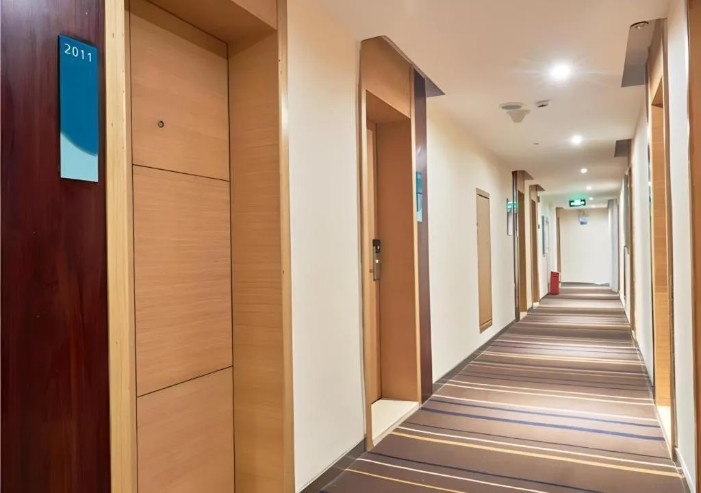 City Comfort Inn Liuzhou Baisha Bus Station Shengli Barbecue City