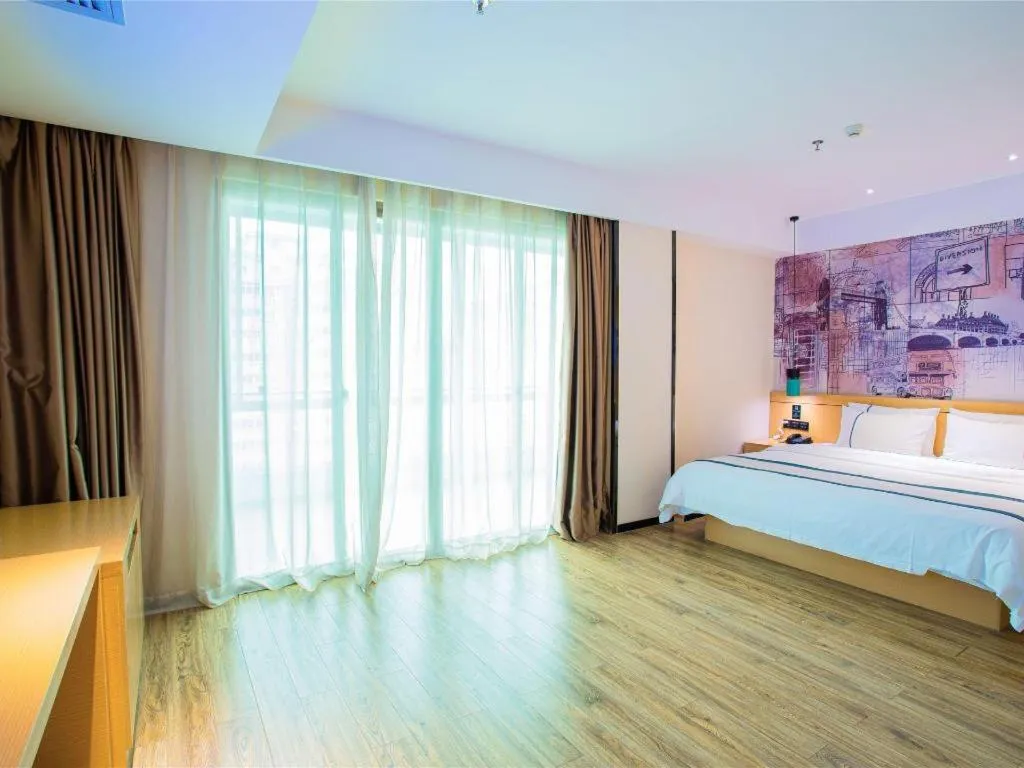 Bed in City Comfort Inn Guilin City Hall