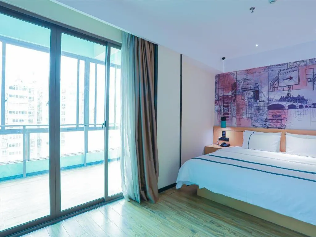 Bed in City Comfort Inn Guilin City Hall