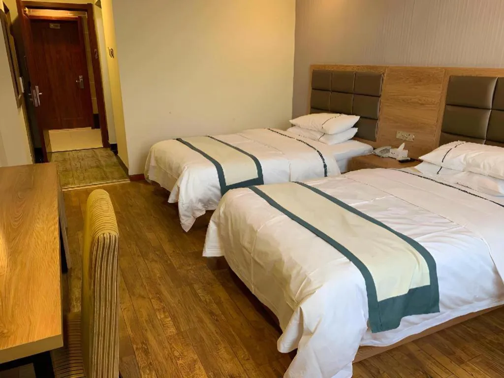 Bed in City Comfort Inn Jiangxia Wuchang University of Technology