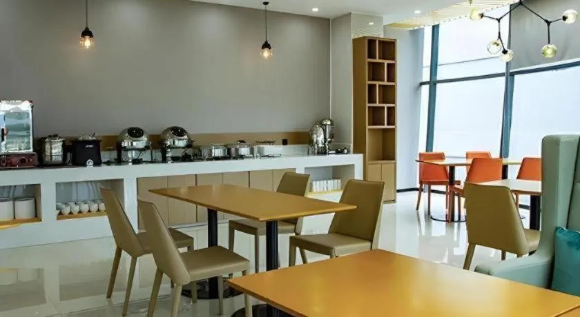 City Comfort Inn Liupanshui Sports Center