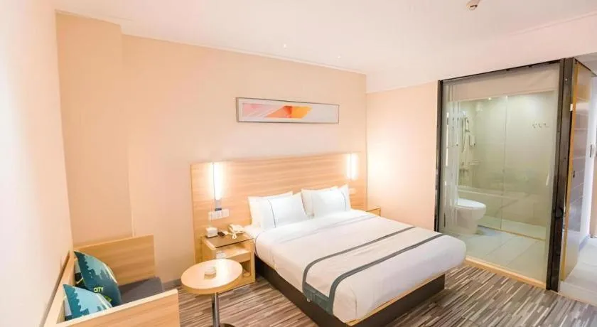 Bed in City Comfort Inn Huizhou Danshui High-speed Railway Huiyang Station
