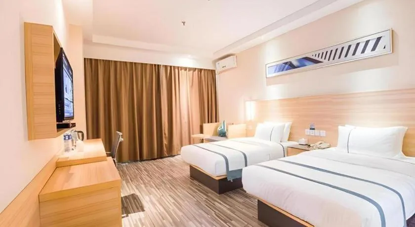 Bed in City Comfort Inn Huizhou Danshui High-speed Railway Huiyang Station