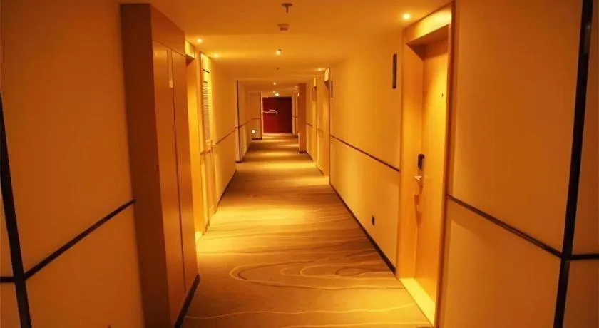 City Comfort Inn Shenyang Railway Station Taiyuan Street Wanda Plaza