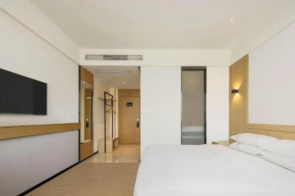 Bed in City Comfort Inn Zhoukou City Chuanhui District Huanghe Road