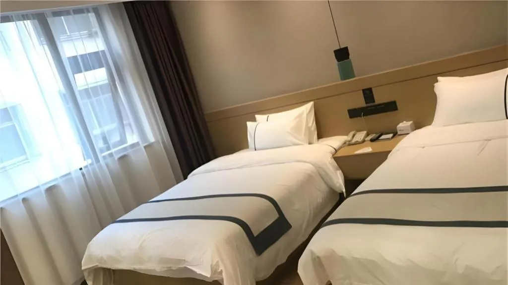 Bed in City Comfort Inn Zhoukou City Chuanhui District Huanghe Road