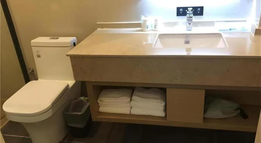 City Comfort Inn Zhoukou City Chuanhui District Huanghe Road