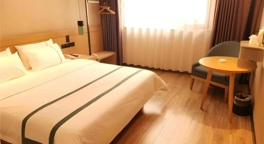 Bed in City Comfort Inn Zhoukou City Chuanhui District Huanghe Road