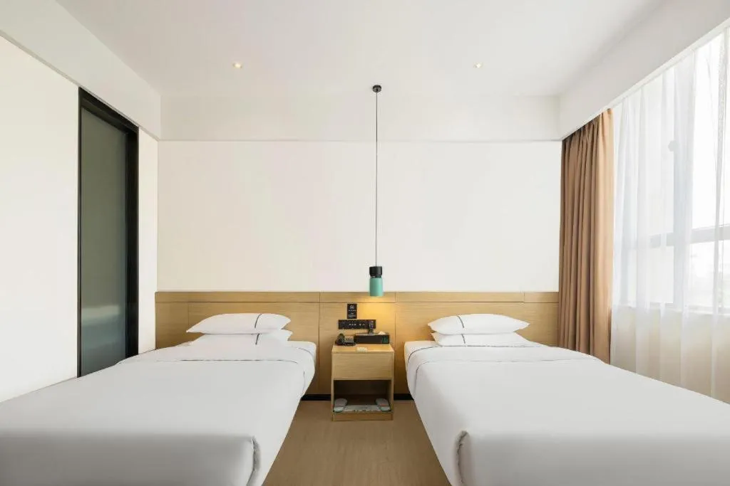 Bed in City Comfort Inn Zhoukou City Chuanhui District Huanghe Road