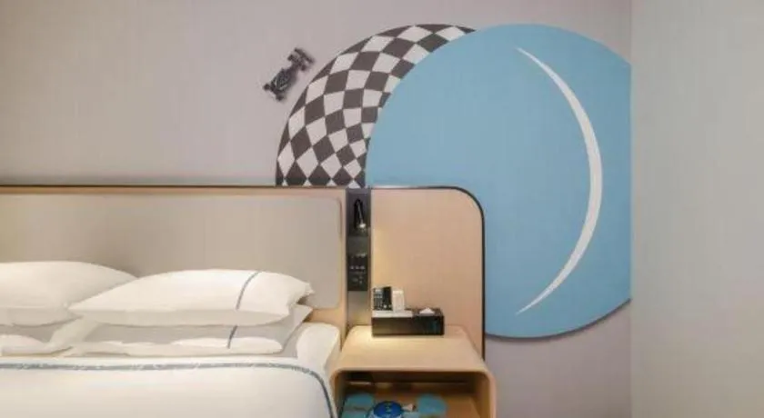 Bed in City Comfort Inn Hechi Chengxi Avenue