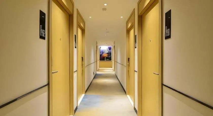 City Comfort Inn Jingzhou Greenland Overseas Beach Wuyue Plaza