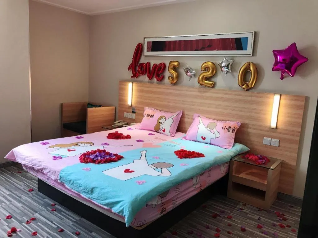 Bed in City Comfort Inn Zhongshan Xiaolan Xinduhui Gymnasium