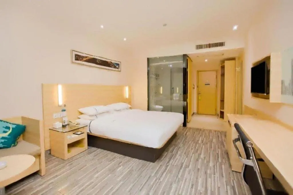 Bed in City Comfort Inn Zhongshan Xiaolan Xinduhui Gymnasium