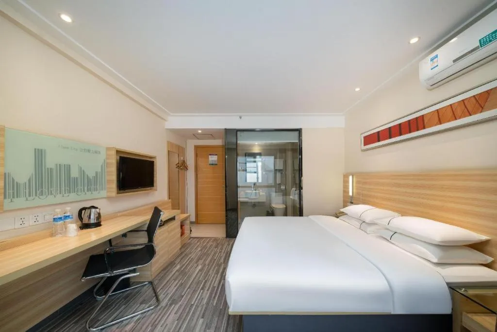 Bed in City Comfort Inn Nanning Police Academy Xianhu Food Street