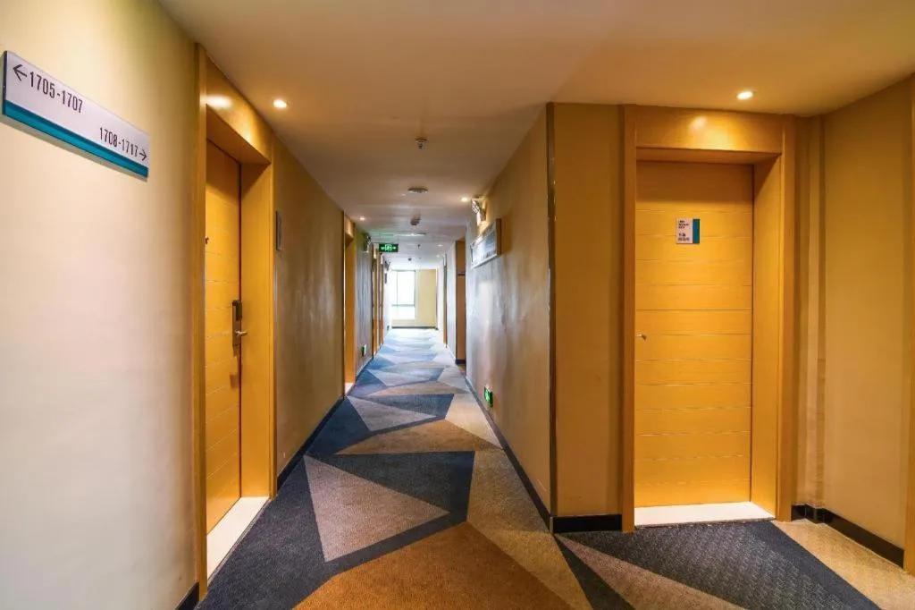 City Comfort Inn Nanning Police Academy Xianhu Food Street