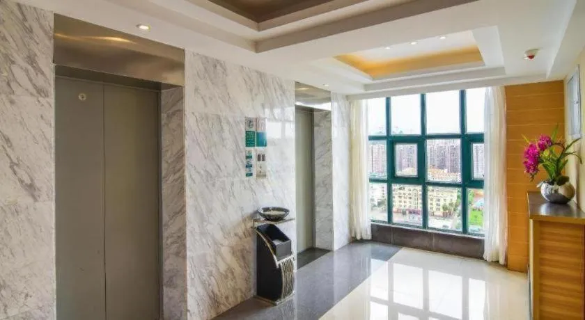 City Comfort Inn Nanning Police Academy Xianhu Food Street