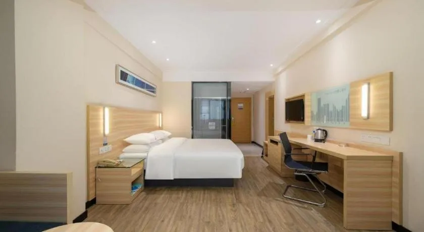 Bed in City Comfort Inn Nanning Police Academy Xianhu Food Street