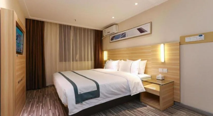 Bed in City Comfort Inn Nanning Police Academy Xianhu Food Street