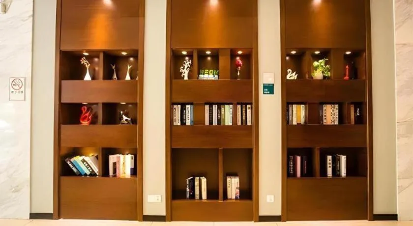 City Comfort Inn Nanning Police Academy Xianhu Food Street