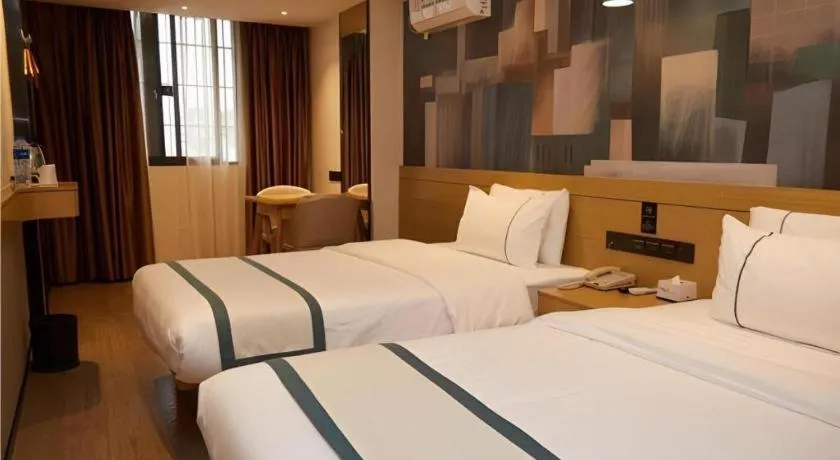 Bed in City Comfort Inn Shantou Tianshan Road Xinyicheng